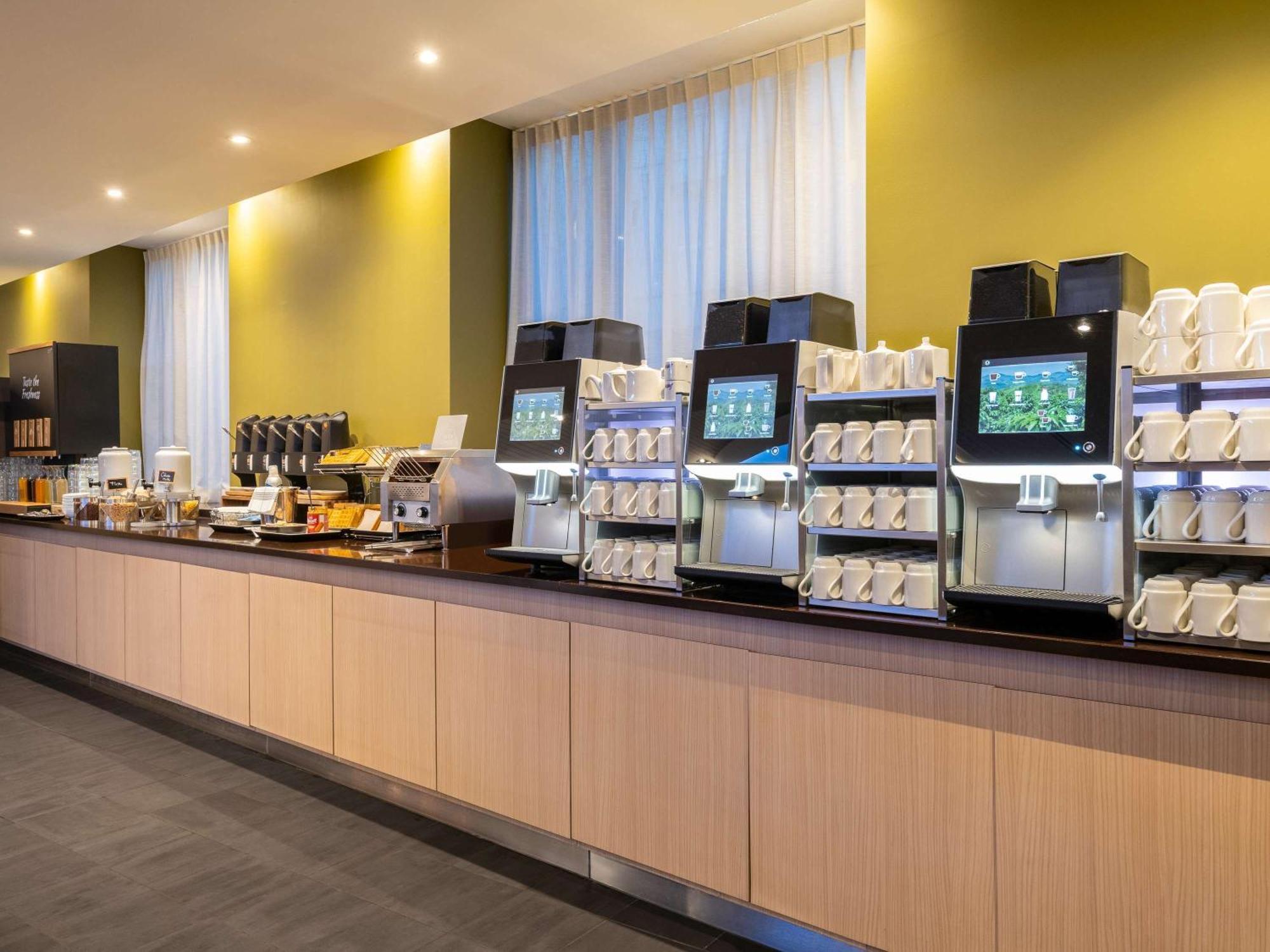 Novotel Centre 4*